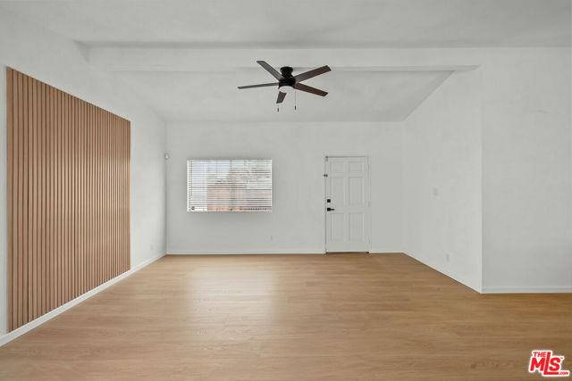 7853 Bothwell Road photo 12