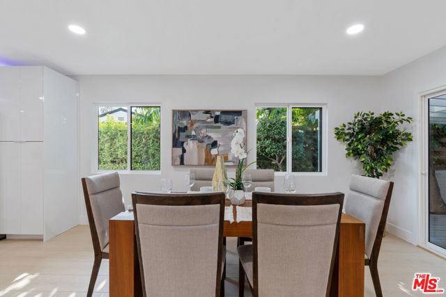 5413 Halbrent Avenue, Sherman Oaks CA: https://media.crmls.org/mediaz/591a8b24-497f-4f76-abc8-7c84de330a11.jpg