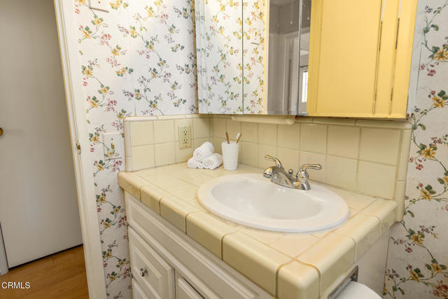 Detail Gallery Image 12 of 27 For 1141 Anita Ave, Ojai,  CA 93023 - 2 Beds | 1 Baths