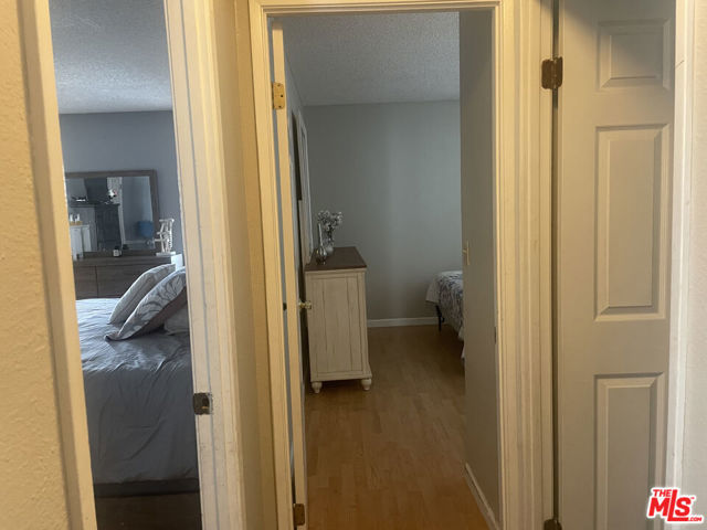 5001 W Florida Avenue, Hemet CA: https://media.crmls.org/mediaz/591db10d-3b68-4cb3-9612-dbf8ad3a0438.jpg