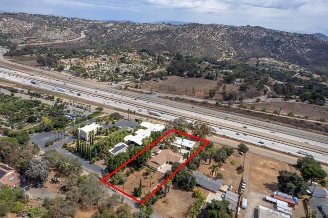 1339 Windsong Ln, Escondido CA: https://media.crmls.org/mediaz/591edffc-3e05-494b-810a-6765db267fdf.jpg