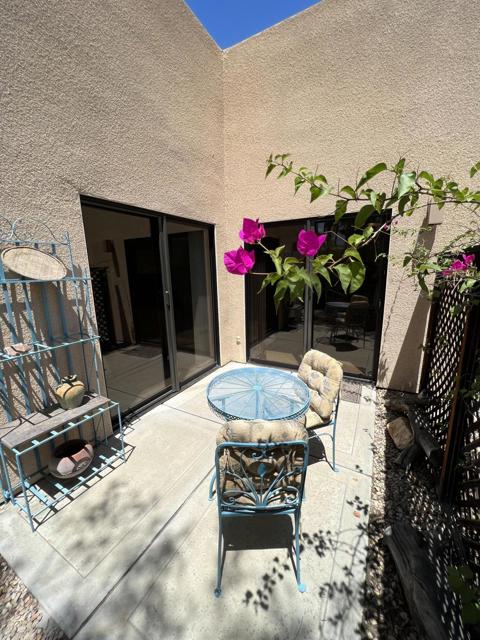 26 Mission Court, Rancho Mirage CA: https://media.crmls.org/mediaz/591f2fff-1770-47a9-accb-898b69f0f02a.jpg