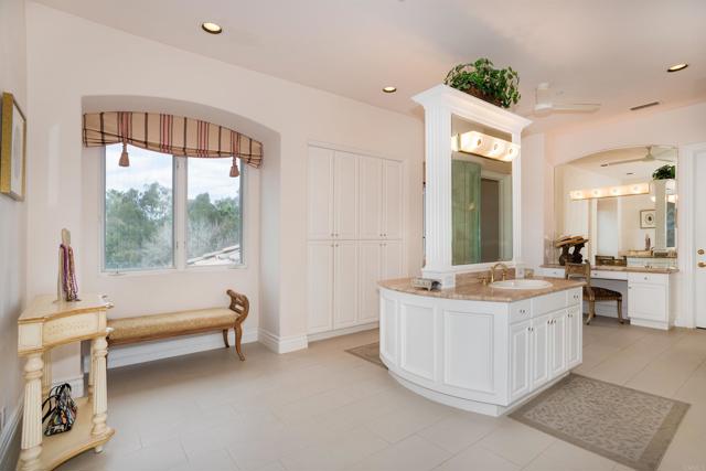 13645 Paseo De La Huerta, Poway CA: https://media.crmls.org/mediaz/5920d8db-a7b8-4b07-bd4e-39cec578f0f8.jpg