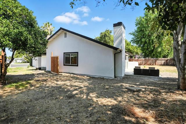 1190 Rio Norte Way, Sacramento CA: https://media.crmls.org/mediaz/59211651-333d-4e0b-a6cf-7f294434168c.jpg