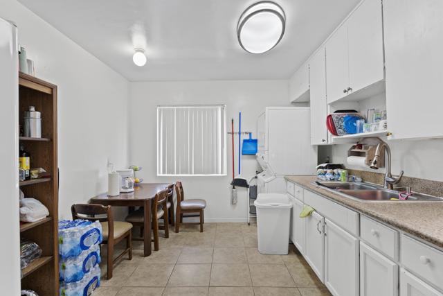 Detail Gallery Image 8 of 28 For 447 Grand Ave, Spring Valley,  CA 91977 - – Beds | – Baths