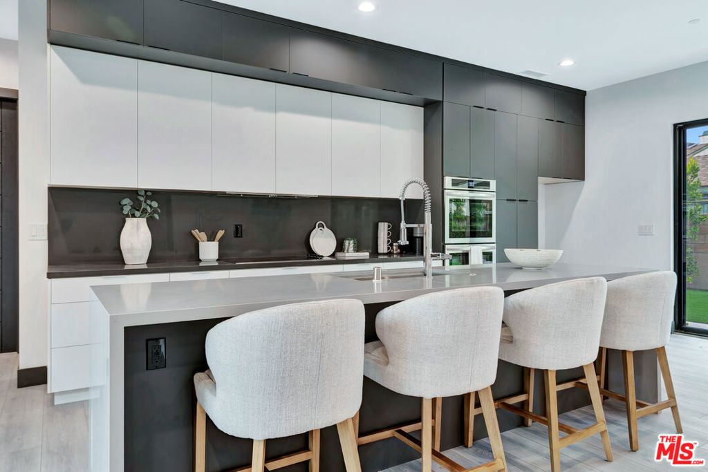 MLS #25536553 image #9