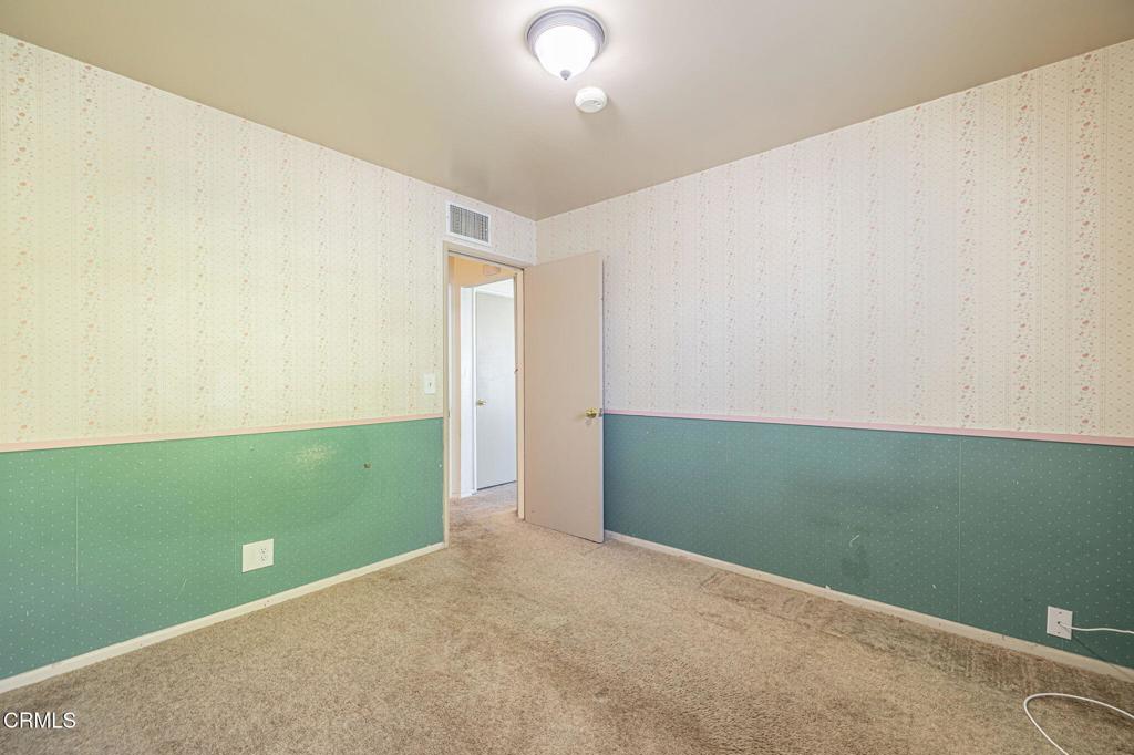 MLS #V1-33264 image #18