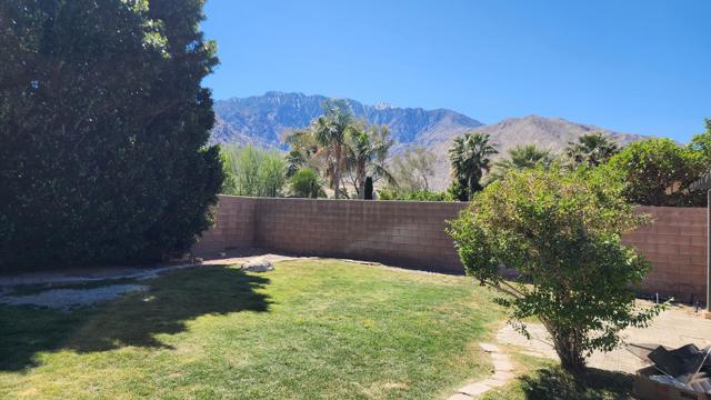 703 Ventana, Palm Springs CA: https://media.crmls.org/mediaz/59239965-270e-4015-ae05-1be86210913f.jpg