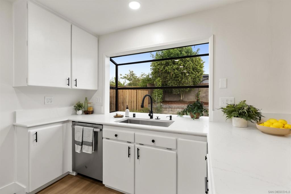 5071 Kalmia Street - photo 12