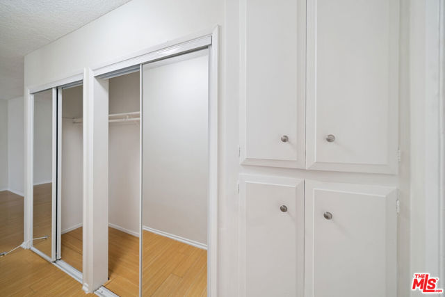 7032 Lanewood Avenue, Los Angeles CA: https://media.crmls.org/mediaz/592424f7-8e06-4f19-a4fe-44390a2409b3.jpg