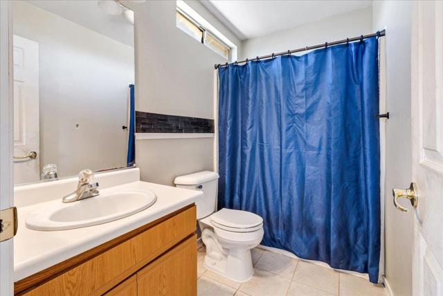 1037 Vista Avenue, Soledad CA: https://media.crmls.org/mediaz/59242da7-ef43-491f-b386-85f45205322f.jpg