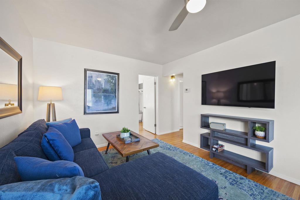 4727 Greene Street - photo 6