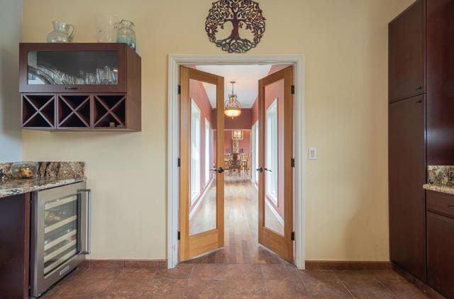 383 Corral De Tierra Road, Salinas CA: https://media.crmls.org/mediaz/5924fdce-b7a8-4628-a117-f4e64f066f98.jpg