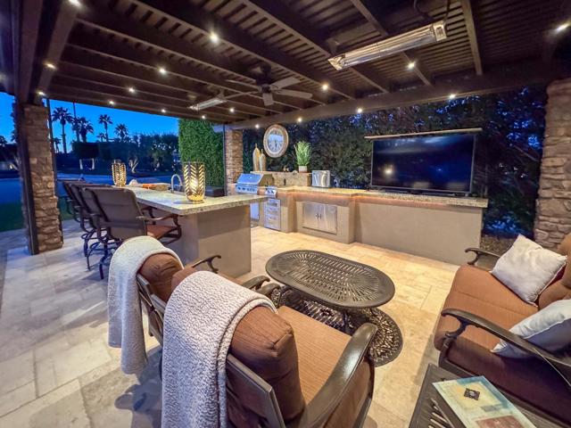 80394 Avenue 48, Indio CA: https://media.crmls.org/mediaz/59250c79-3831-40be-ac7f-df433a6959d9.jpg
