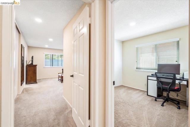 Image 34 of 56 For 14787 Oleander St