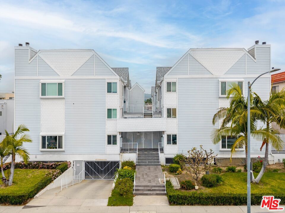 1121 E Wilson Avenue #12