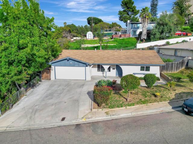 3943 Nereis Dr, La Mesa CA: https://media.crmls.org/mediaz/592633bc-77cd-47d9-ae8f-7628a4cd6161.jpg