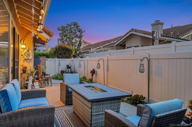 15628 Via Marchena, San Diego CA: https://media.crmls.org/mediaz/5926db5a-434b-42d5-993a-593b31d0ab25.jpg