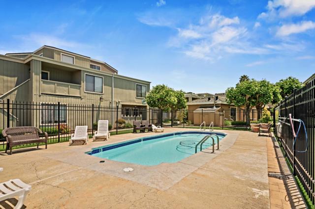 820 Casanova Avenue, Monterey CA: https://media.crmls.org/mediaz/59273cb0-1f29-40dd-a7bf-100eab9623a1.jpg