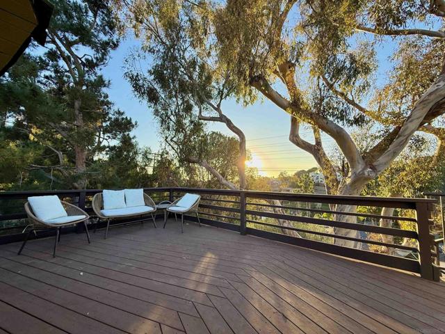 3566 Albatross St, San Diego CA: https://media.crmls.org/mediaz/59278820-2d94-427b-83b5-fa3a60c7a0f1.jpg