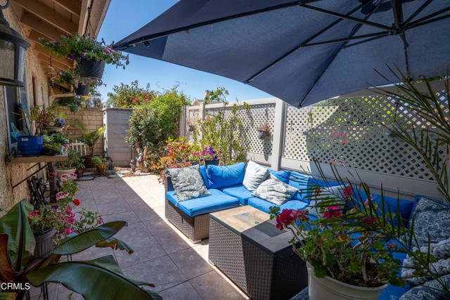 31123 Village 31, Camarillo CA: https://media.crmls.org/mediaz/59280257-5042-44a5-871e-7dd912d2e1fb.jpg