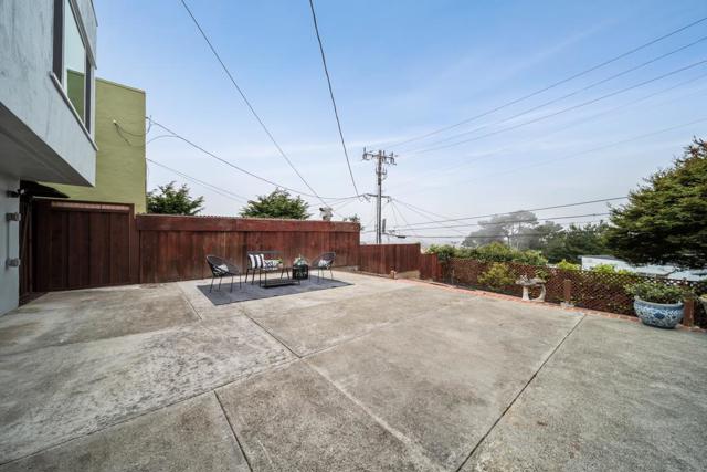 1205 S Mayfair Avenue, Daly City CA: https://media.crmls.org/mediaz/592a2c6b-6bee-4c61-9fcb-145714730573.jpg