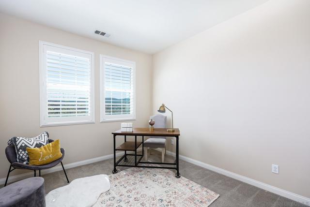 16291 Veridian Cir, San Diego CA: https://media.crmls.org/mediaz/592a80bc-b975-4f7b-9901-4d35657ee073.jpg