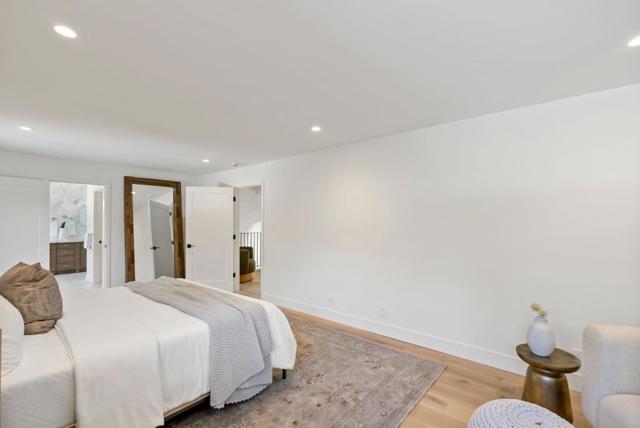1556 Cherrywood Drive, San Mateo CA: https://media.crmls.org/mediaz/592b1373-22be-4c43-b8ef-c8fe35cf58d8.jpg