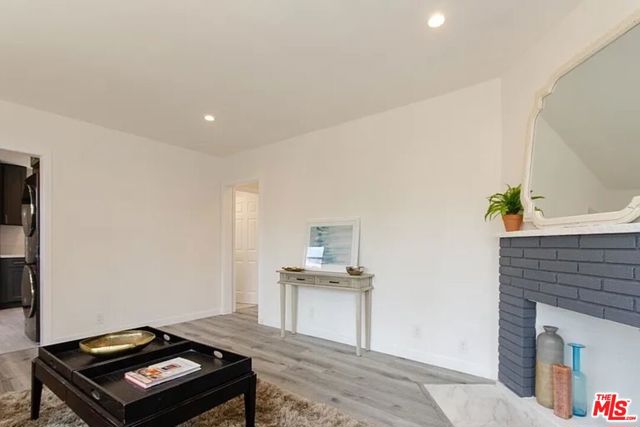 11485 Cumpston Street, North Hollywood CA: https://media.crmls.org/mediaz/592b42dc-ae7f-4720-98dd-328fe28c648b.jpg