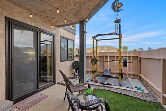 2914 Elm Tree Ct, Spring Valley CA: https://media.crmls.org/mediaz/592b833a-4ae1-49a7-b78d-1de768a1874e.jpg