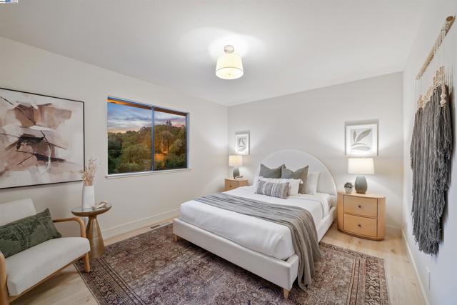 1768 Astor Ct, San Leandro CA: https://media.crmls.org/mediaz/592c5c92-a361-4a79-8a0e-d2a30a5d6554.jpg