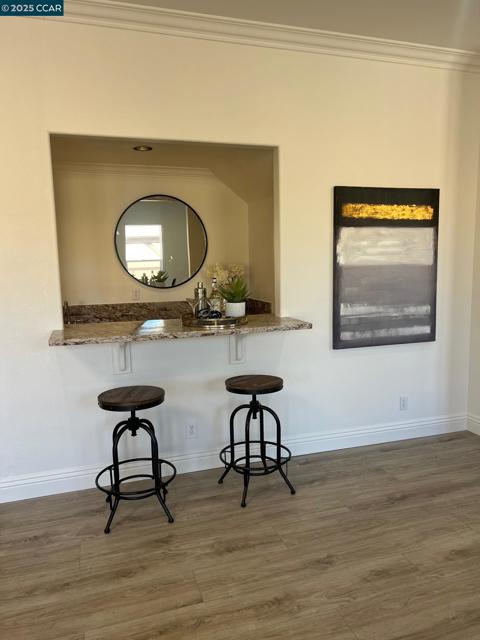 1023 Pebble Beach Dr, Clayton CA: https://media.crmls.org/mediaz/592d5074-9478-4dc0-84de-a237fe0dfbfc.jpg