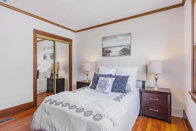 6831 Dairy Ave, Newark CA: https://media.crmls.org/mediaz/592dbaa9-ff4c-467a-8e57-dba591a58a86.jpg