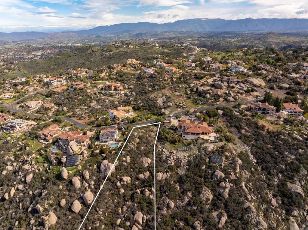 Meadow Glen Way W