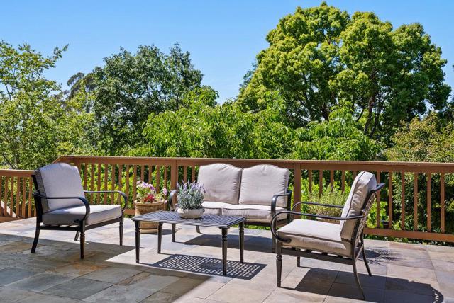 221 Sunset Terrace, Scotts Valley CA: https://media.crmls.org/mediaz/592f3124-8ed3-4e07-ac71-39f69d00b3e8.jpg