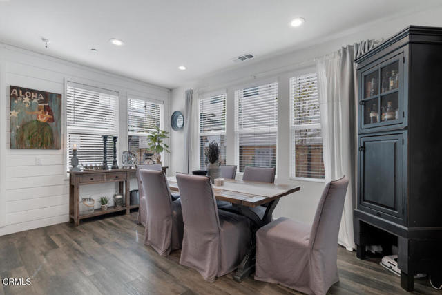 Detail Gallery Image 5 of 75 For 2672 Cedar St, Ventura,  CA 93001 - 4 Beds | 3 Baths