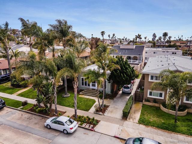 4851 Narragansett Ave, San Diego CA: https://media.crmls.org/mediaz/592fd33c-513e-4fc8-89f1-bb6606223510.jpg