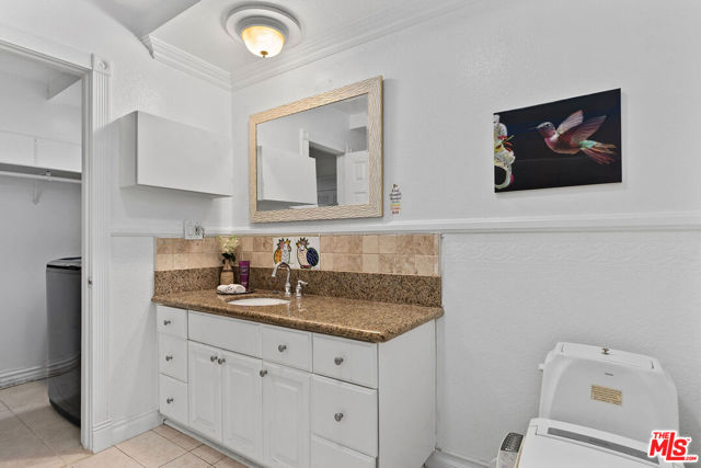 29641 S Western Avenue, Rancho Palos Verdes CA: https://media.crmls.org/mediaz/592fd7b0-83ba-43ea-88d3-766ae220769e.jpg