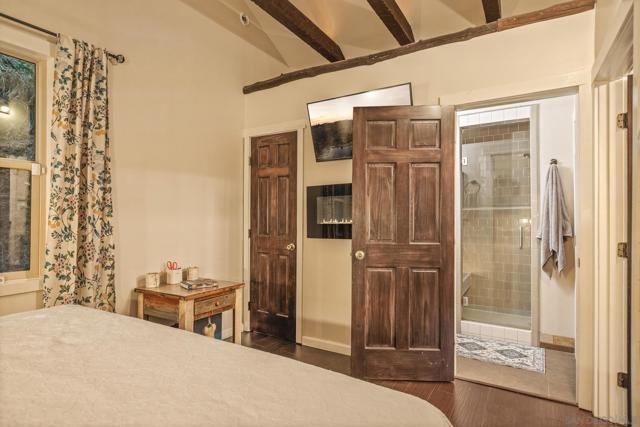 625 Cottage Grove Rd, Lake Arrowhead, CA 92352