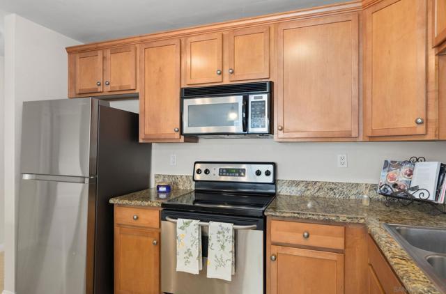 4501 Collwood Blvd, San Diego CA: https://media.crmls.org/mediaz/5931c58b-b7ff-4547-b779-a962a420985c.jpg