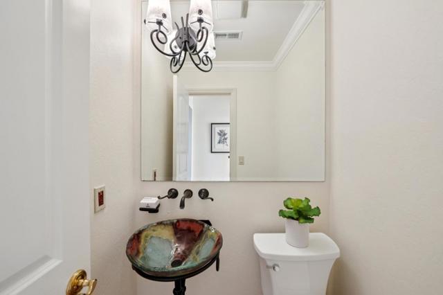 18074 Daves Avenue, Monte Sereno CA: https://media.crmls.org/mediaz/5931fc32-6f02-4c8e-a5bc-458e32f8def6.jpg