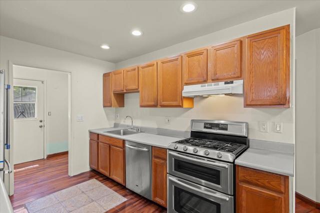 3552 E Hills Drive, San Jose CA: https://media.crmls.org/mediaz/59323fad-2f85-446c-ba27-6a6ec1db0ade.jpg