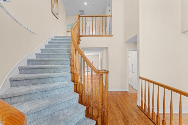 2316 Tulip Rd, San Jose CA: https://media.crmls.org/mediaz/59330b8d-bf9a-4176-9b88-28dab87c5e8f.jpg
