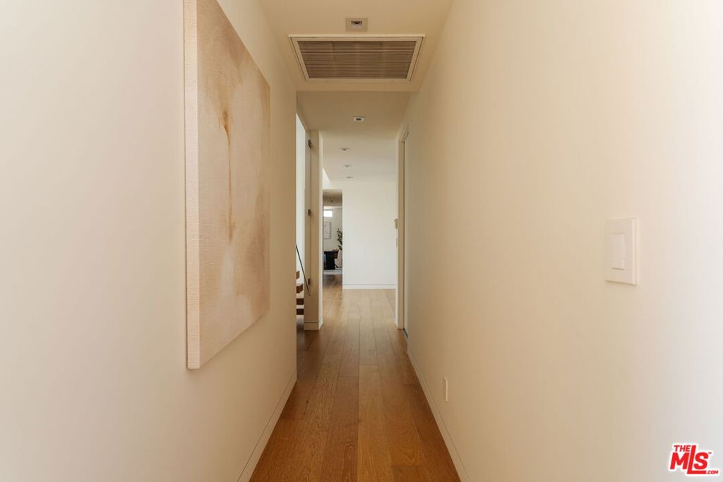 MLS #26875921 image #48