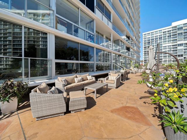 Image 14 of 69 For 1760 Avenida Del Mundo  #101 & #11