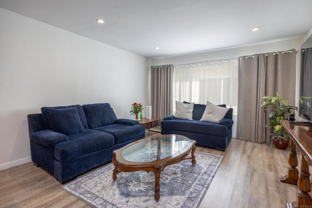 Detail Gallery Image 15 of 35 For 165 N Swall Dr #303,  Beverly Hills,  CA 90211 - 1 Beds | 1/1 Baths