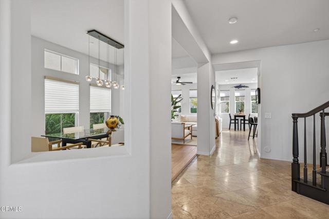 Detail Gallery Image 4 of 64 For 4320 Waterside Ln, Oxnard,  CA 93035 - 3 Beds | 2/1 Baths