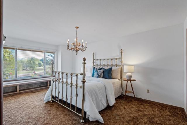 35 Rays Circle, Hollister CA: https://media.crmls.org/mediaz/5937c7ca-948e-4497-83a9-e55d0fd622c1.jpg