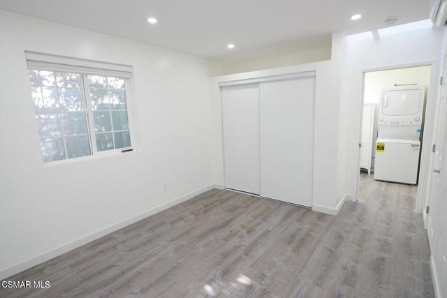 718 Greenbriar Avenue, Simi Valley CA: https://media.crmls.org/mediaz/5939ac61-aabb-4f81-b038-3390384c25c5.jpg