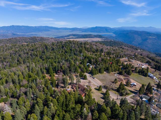 22228 Crestline Road, Palomar Mountain CA: https://media.crmls.org/mediaz/5939b513-37af-4479-ab4d-f821b4cb12a4.jpg